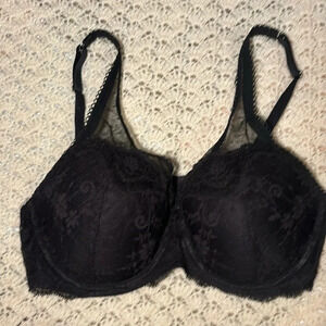 Victoria’s Secret Black Dream Angels Lace Demi Cup Bra size 34DD